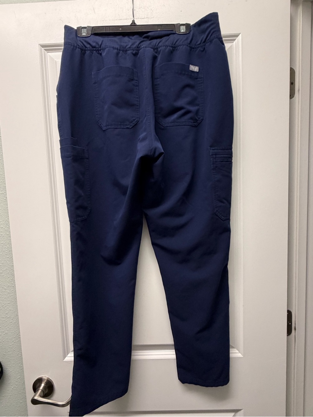 Figs Navy High Waisted Yola Scrub Pants XL - Picture 2 of 4
